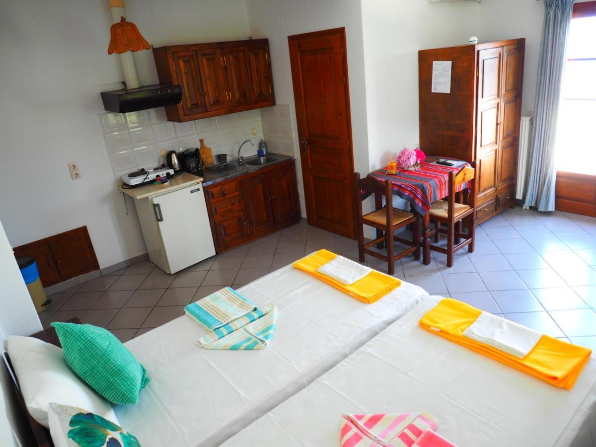 Felitsia Apartments & Studios Agios Ioannis  Eksteriør bilde