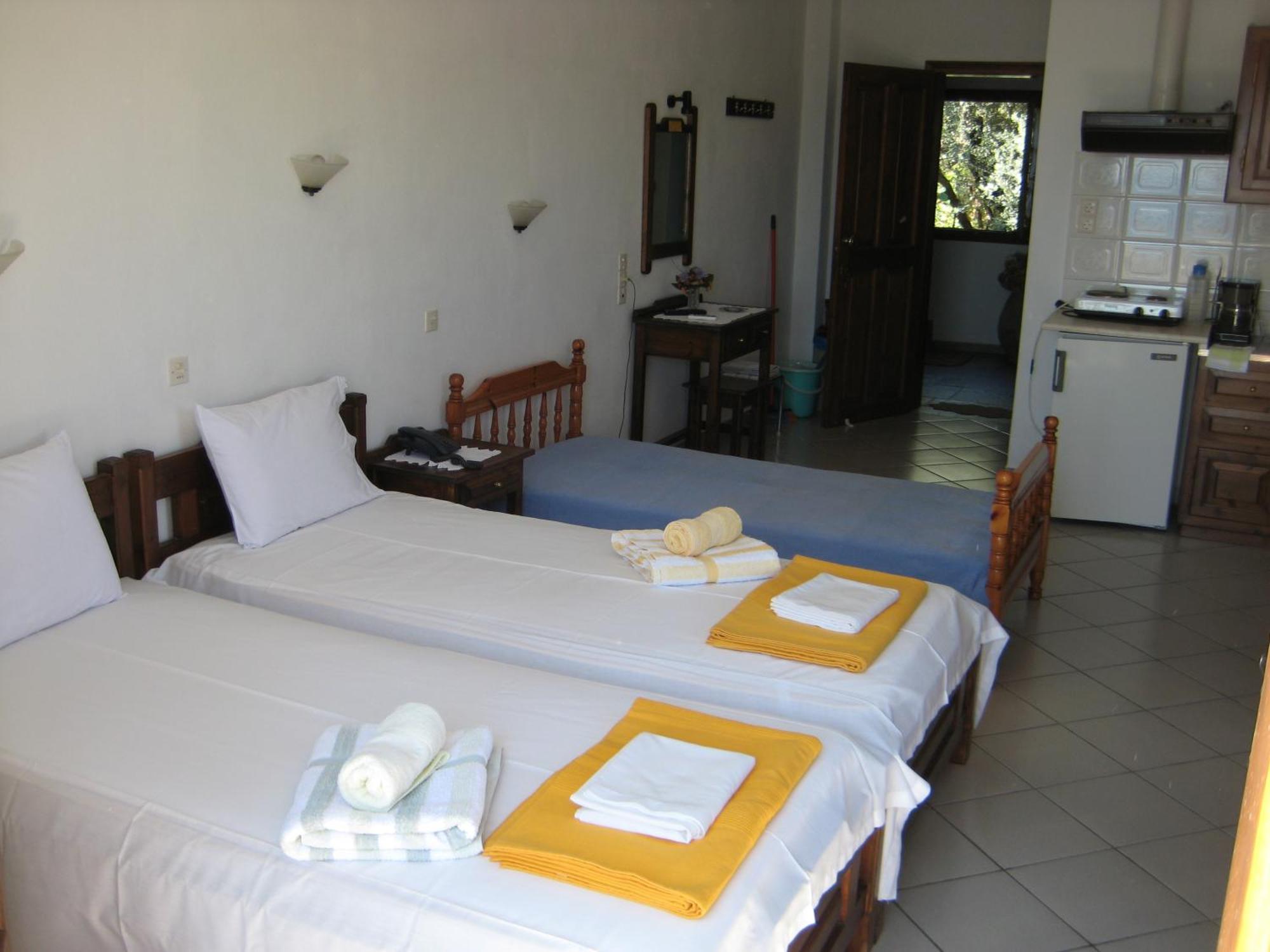 Felitsia Apartments & Studios Agios Ioannis  Eksteriør bilde